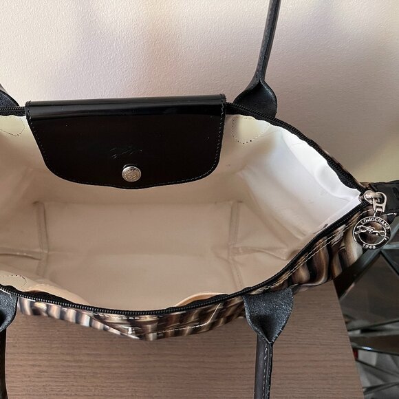 Longchamp Limited Edition Printed Bamboo Canvas/Leather. - Picture 4 of 11